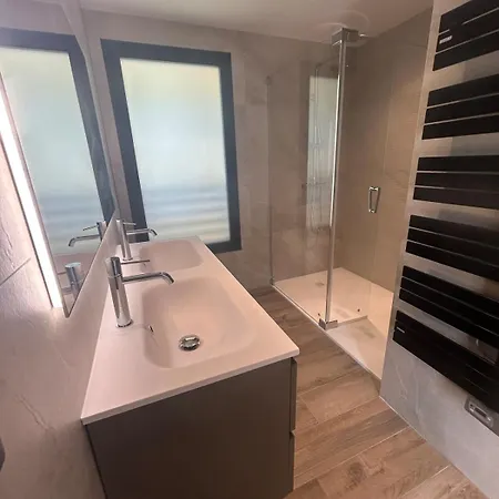 Villa Beautiful Luxury With Pool In *