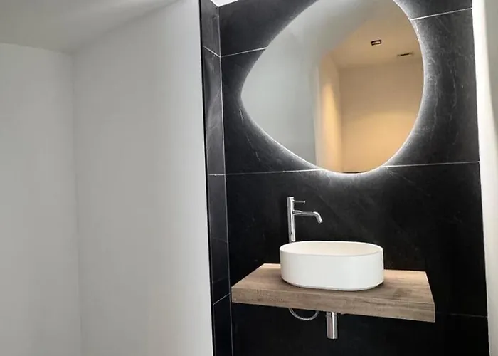 Beautiful Luxury With Pool In *