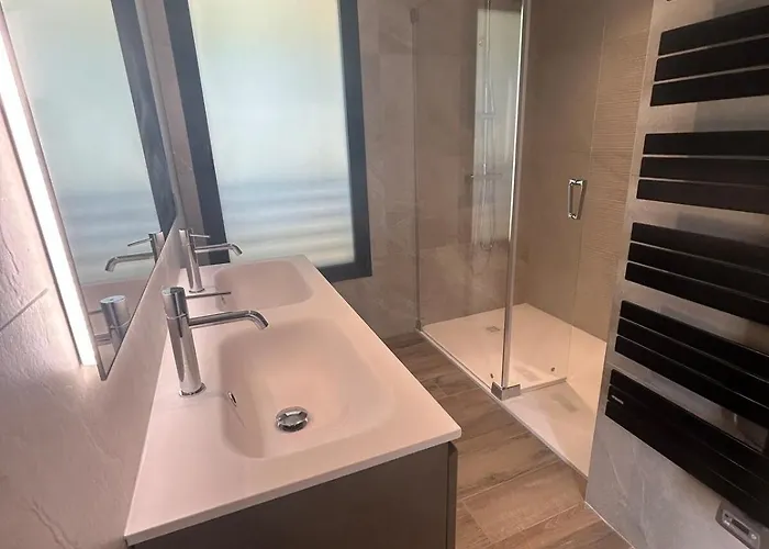 Villa Beautiful Luxury With Pool In *