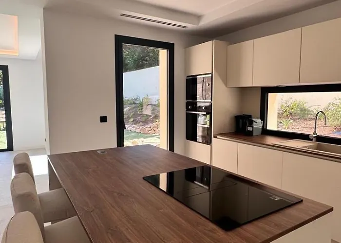 Villa Beautiful Luxury With Pool In